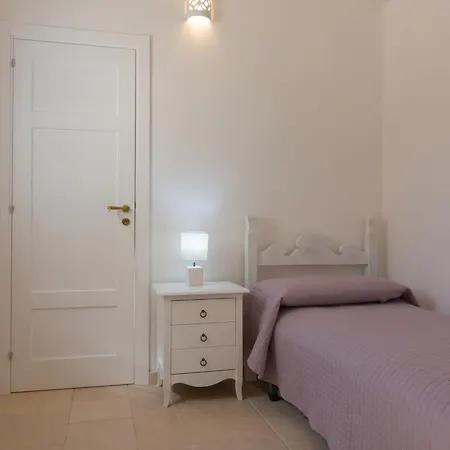 Masseria Carperi In The Heart Of Valle D'itria