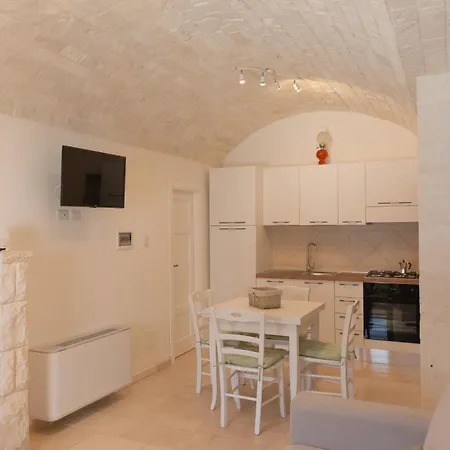 Masseria Carperi In The Heart Of Valle D'itria Villa Cisternino