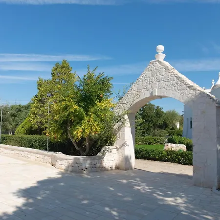 Masseria Carperi In The Heart Of Valle D'itria Villa
